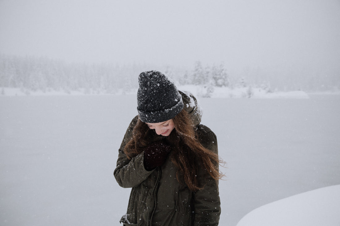 Banish Skin Dryness with All-natural Winter Skin Soothers